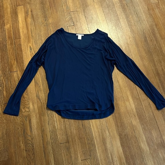 Gold Hawk Bamboo Silk Blend long drop sleeve Top - Picture 1 of 3